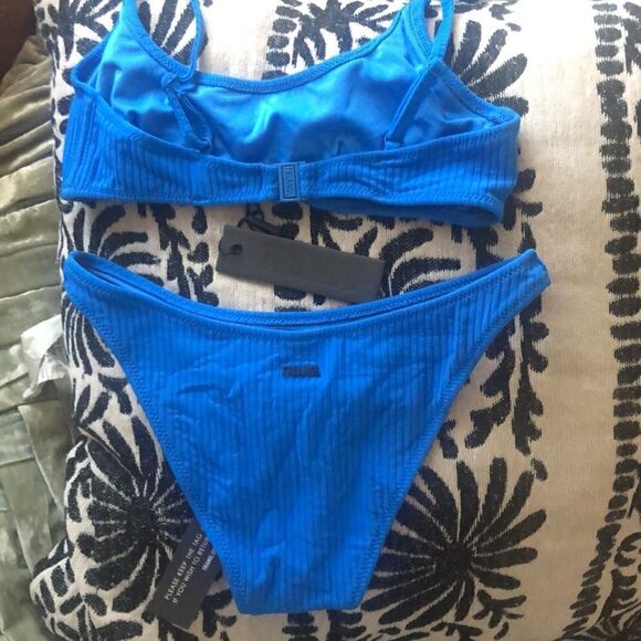 TRIANGL MACI - CHEEKY ARLES RIB NO BAG NEW WITH TAGS 💙 - Picture 4 of 9